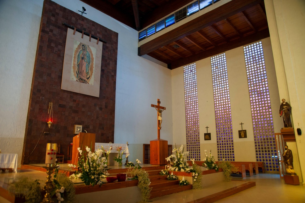 Interior de Iglesia Guadalupe
